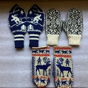 Cover image of Knitted Mittens